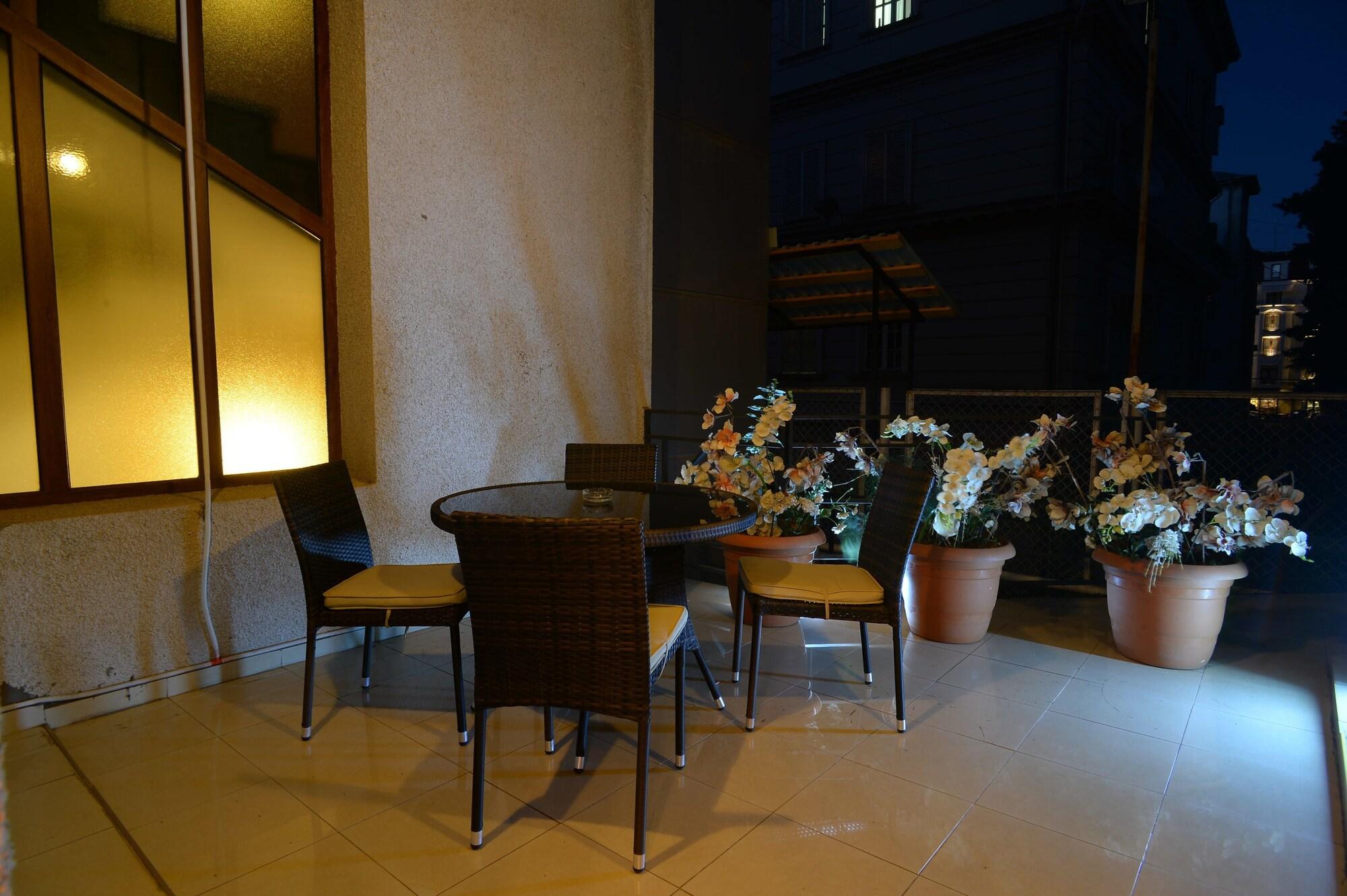 Coral Boutique Hotel Tbilisi Eksteriør billede